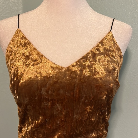 Windsor gold crop top XS - Picture 2 of 5